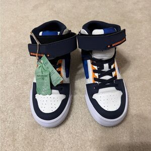Boys DC PURE HIGH ELASTIC LACE HIGH-TOP Shoes Sz 1 NWT